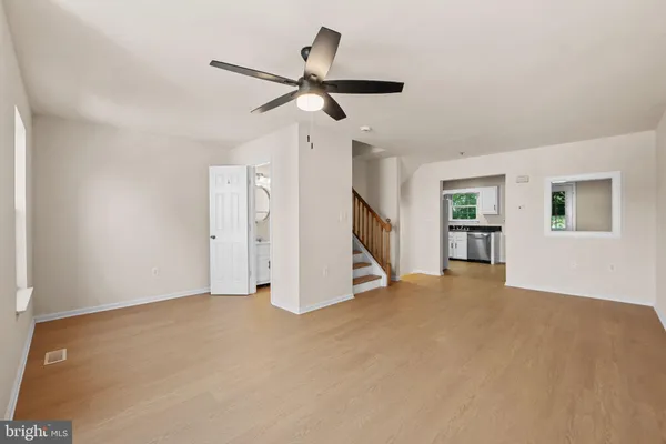 $328,000 | 1330 Hampshire Drive, Unit 7E, Frederick, MD 21702