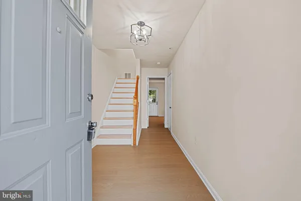 $328,000 | 1330 Hampshire Drive, Unit 7E, Frederick, MD 21702