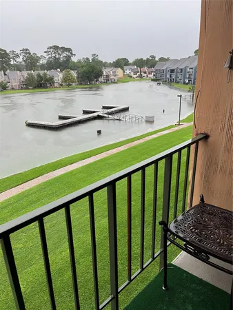 $164,900 | 12600 Melville Drive, Unit 319B, Montgomery, TX 77356
