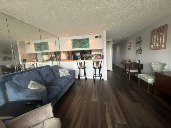 $164,900 | 12600 Melville Drive, Unit 319B, Montgomery, TX 77356