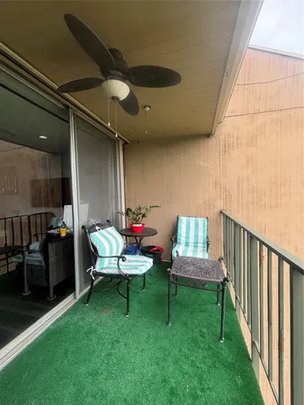 $164,900 | 12600 Melville Drive, Unit 319B, Montgomery, TX 77356