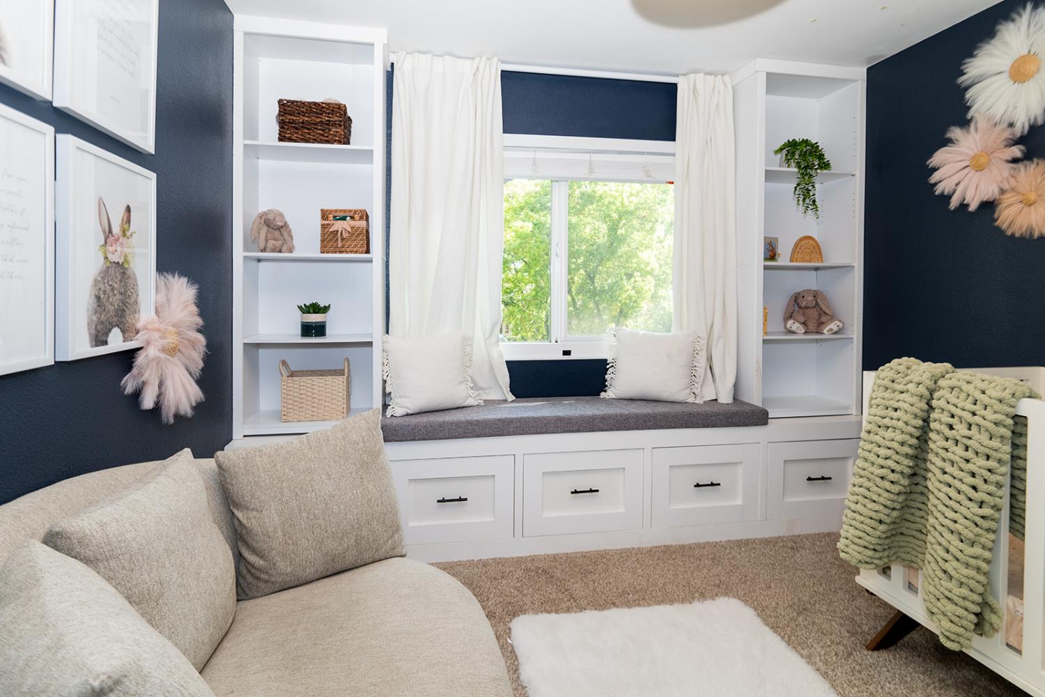 2672 Rio Bravo Circle Sacramento, CA 95826 - Photo 17 of 26 a living room with furniture and a potted plant