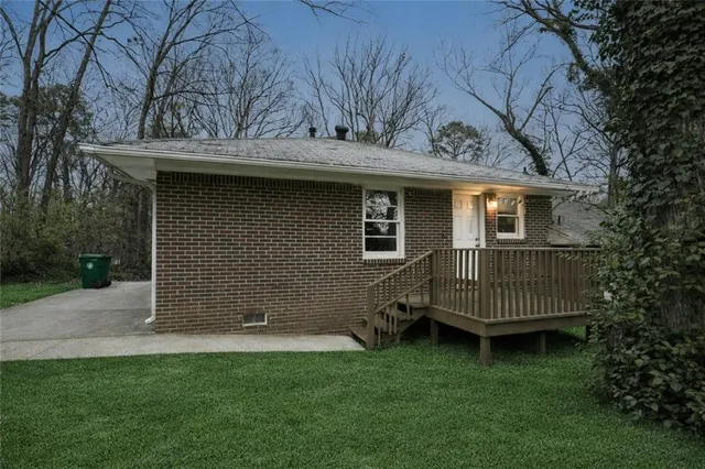 $1,100 | 2861 Eastwood Drive, Unit 2861, Decatur, GA 30032