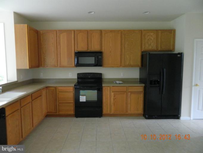 527 Reunion Corner Road Gerrardstown, WV 25420 - Photo 11 of 29 Kitchen
