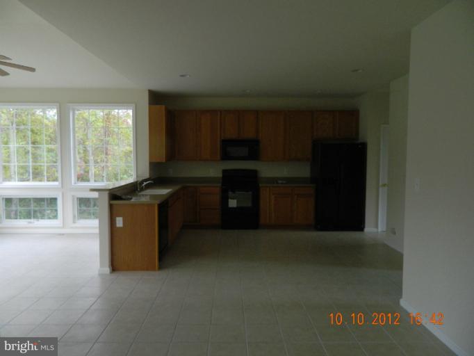 527 Reunion Corner Road Gerrardstown, WV 25420 - Photo 10 of 29 Kitchen