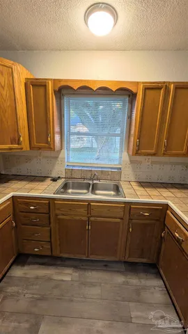 $1,325 | 3500 West Cervantes Street, Pensacola, FL 32505