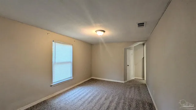 $1,325 | 3500 West Cervantes Street, Pensacola, FL 32505