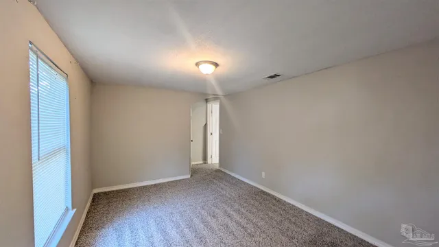 $1,325 | 3500 West Cervantes Street, Pensacola, FL 32505