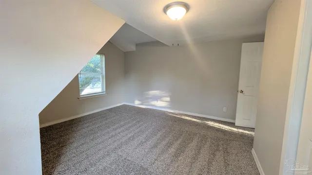 $1,325 | 3500 West Cervantes Street, Pensacola, FL 32505