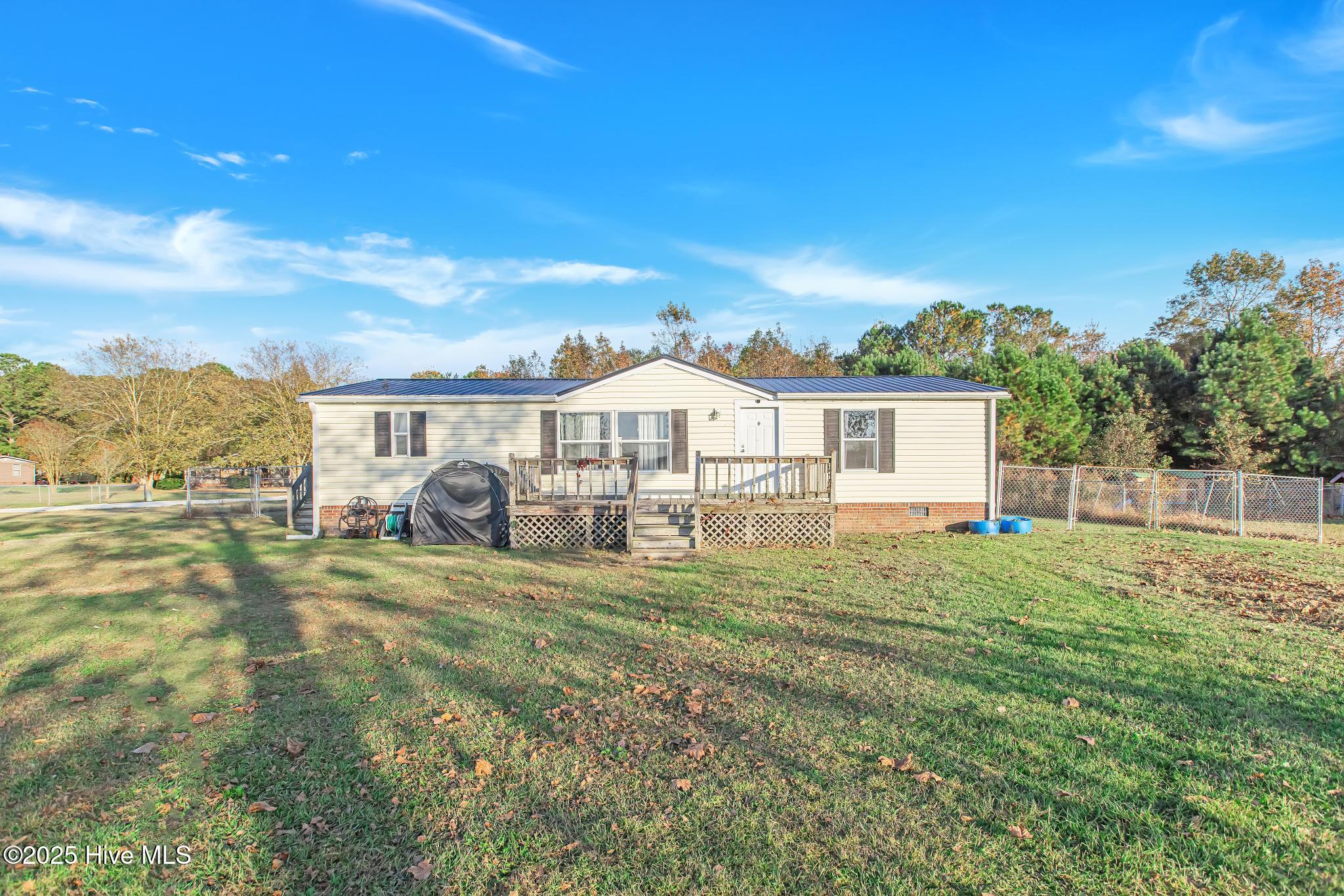 1117 Haw Branch Road Beulaville, NC 28518 - Photo 3 of 30 425A3943
