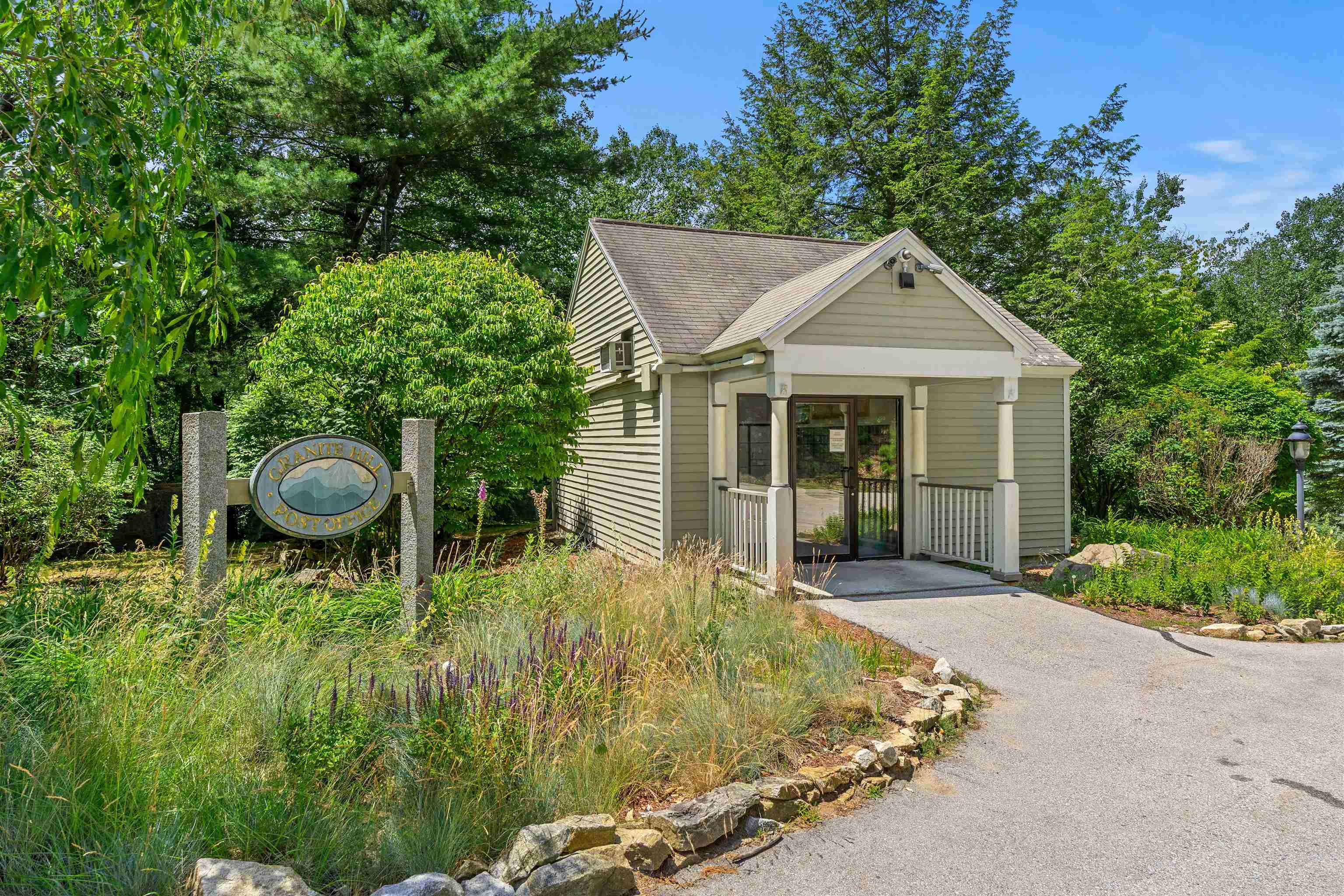1465 Hooksett Road, Unit 47 Hooksett, NH 03106 - Photo 46 of 49