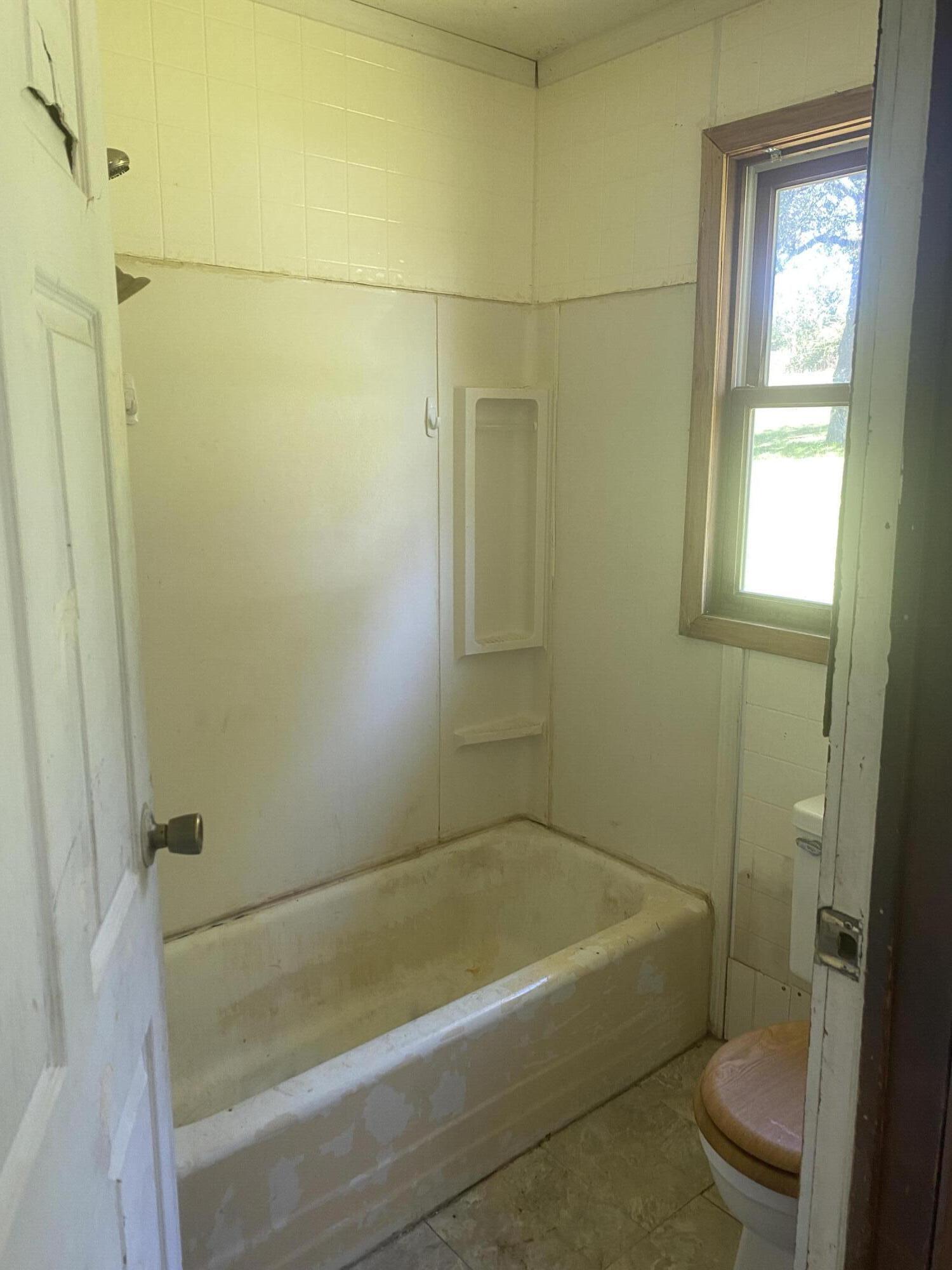 58469 County Line Road Three Rivers, MI 49093 - Photo 8 of 10 IMG_3674