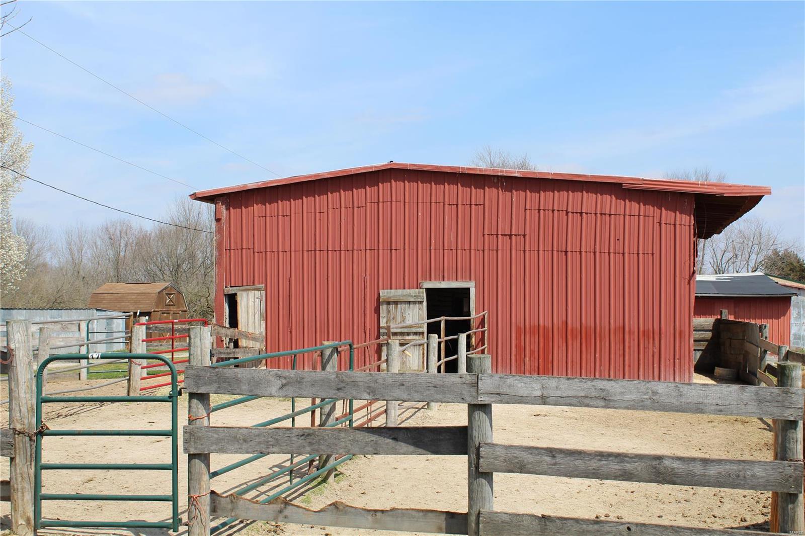 6737 Martini Road Waterloo, IL 62298 - Photo 9 of 14