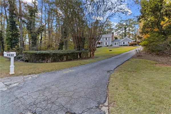 $6,500 | 1532 Huntingdon Trail, Atlanta, GA 30350