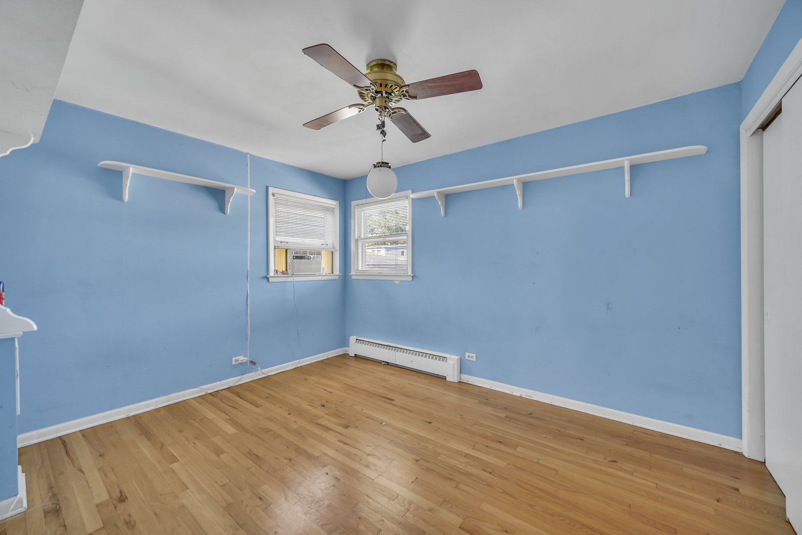 36 South Highview Avenue Addison, IL 60101 - Photo 12 of 21 Gallery Image 12
