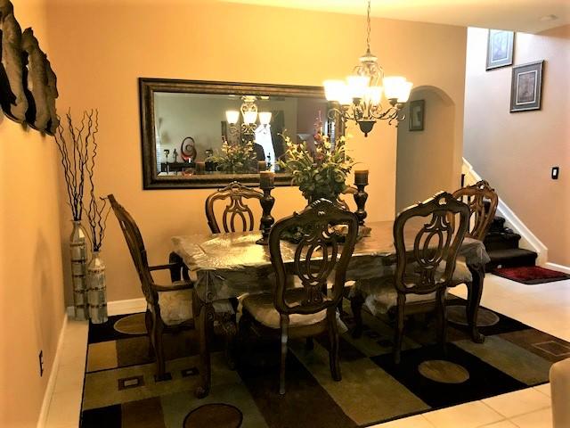 1270 Rose Gate Boulevard Riviera Beach, FL 33404 - Photo 7 of 25 1270 Rosegate dining area 2