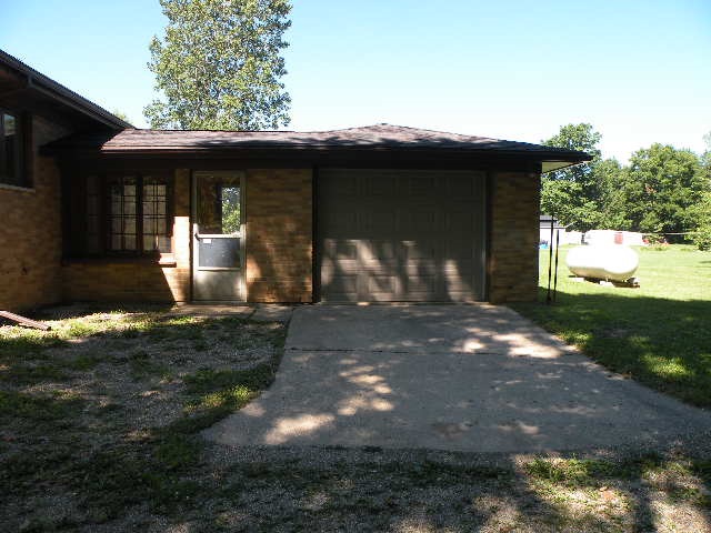 1612 Krouse Road Owosso, MI 48867 - Photo 18 of 20