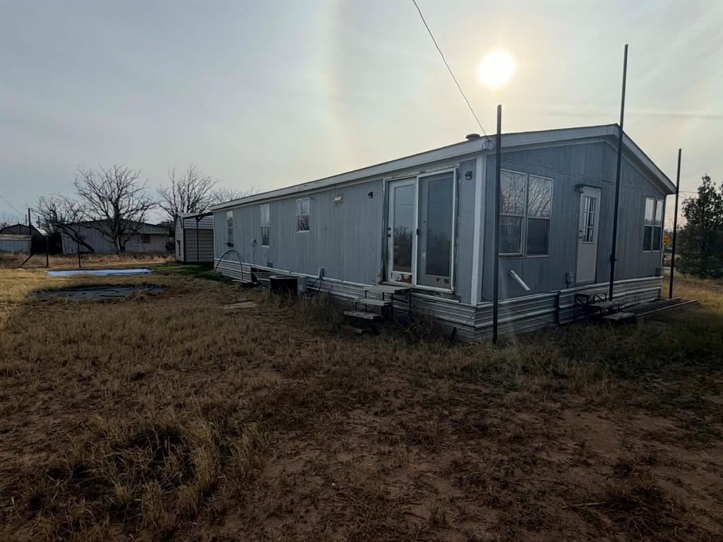 201 Pine Road Big Spring, TX 79720 - Photo 2 of 19