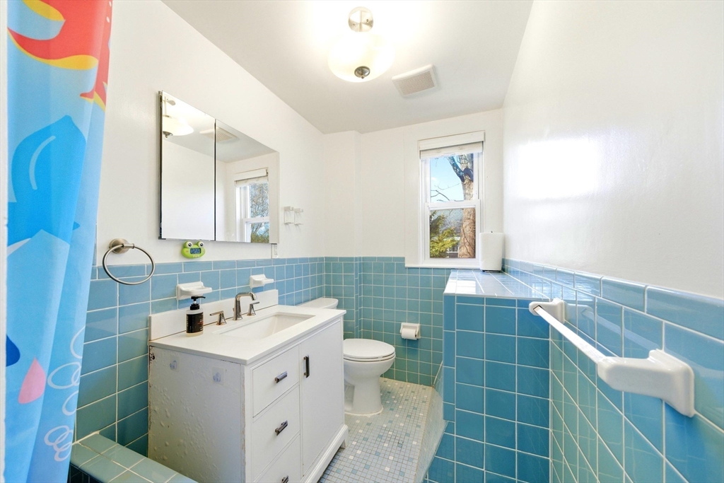 3 Ware Road Newton, MA 02466 - Photo 26 of 32