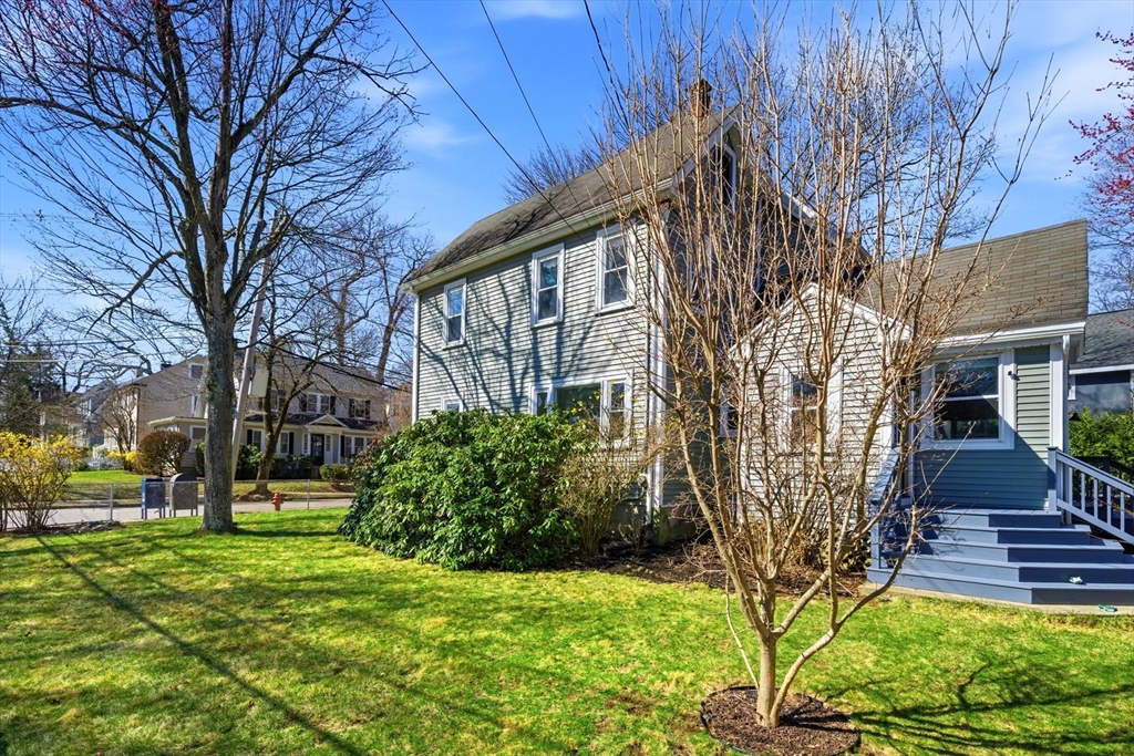 3 Ware Road Newton, MA 02466 - Photo 3 of 32