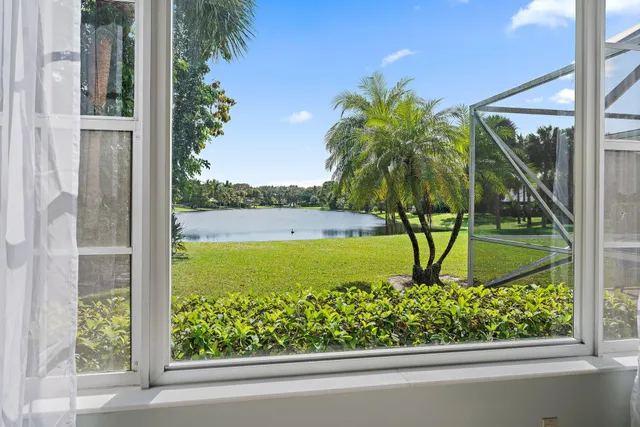 $1,499,000 | 18440 Southeast Lakeside Drive, Jupiter, FL 33469