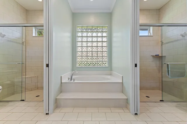 $1,499,000 | 18440 Southeast Lakeside Drive, Jupiter, FL 33469