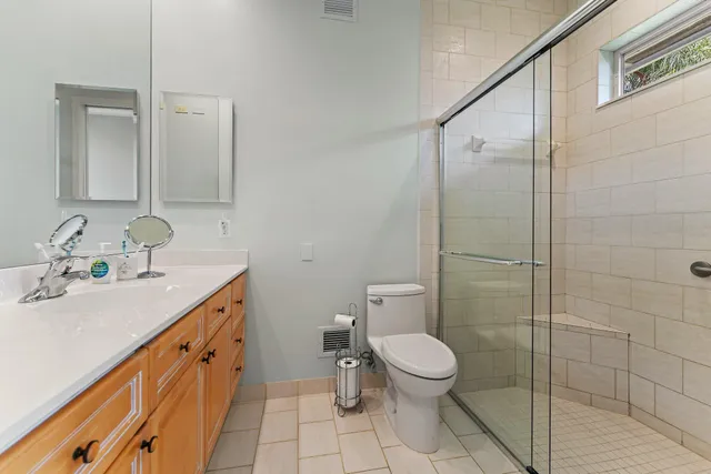 $1,499,000 | 18440 Southeast Lakeside Drive, Jupiter, FL 33469