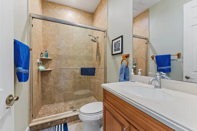 $1,499,000 | 18440 Southeast Lakeside Drive, Jupiter, FL 33469