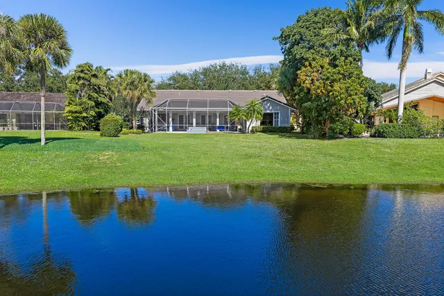 $1,499,000 | 18440 Southeast Lakeside Drive, Jupiter, FL 33469