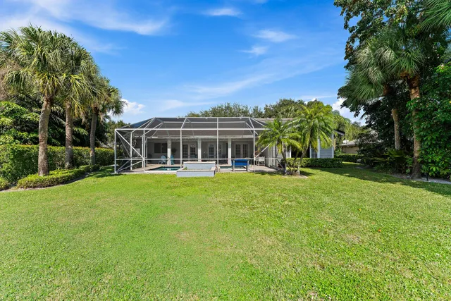 $1,499,000 | 18440 Southeast Lakeside Drive, Jupiter, FL 33469