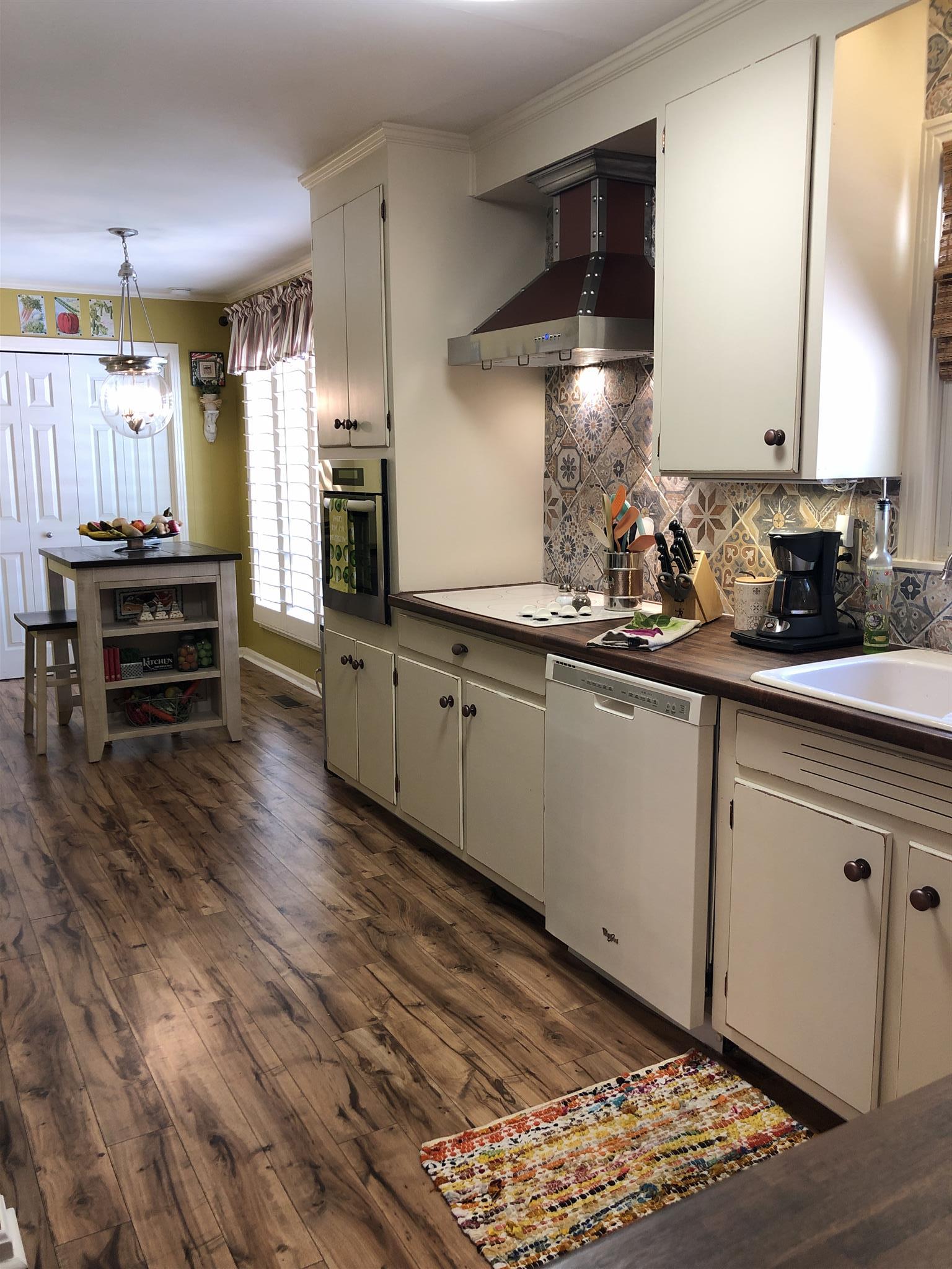 903 Whitehall Road Murfreesboro, TN 37130 - Photo 10 of 15 Gallery Image 10