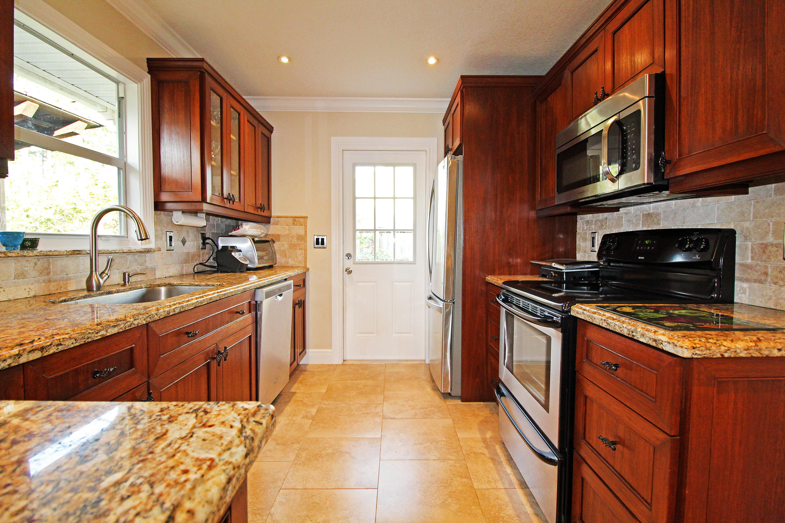 8206 Kenwood Road Fort Pierce, FL 34951 - Photo 12 of 30 kitchen 3