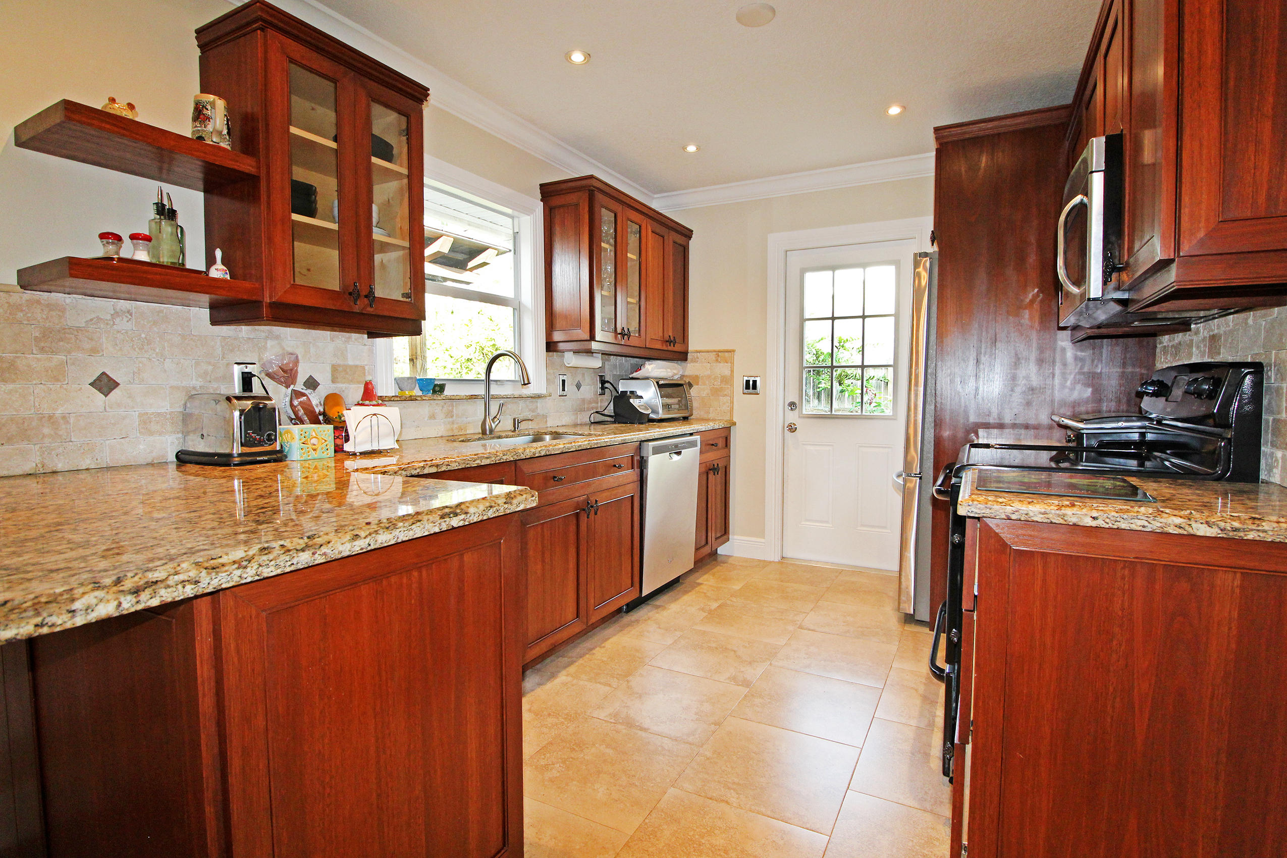 8206 Kenwood Road Fort Pierce, FL 34951 - Photo 10 of 30 kitchen 5