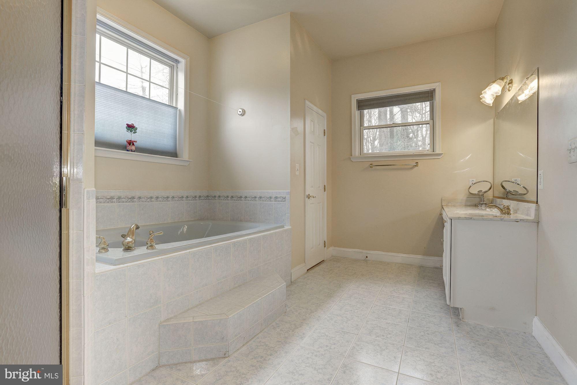 15741 Good Hope Road Silver Spring, MD 20905 - Photo 12 of 30 Master Bath