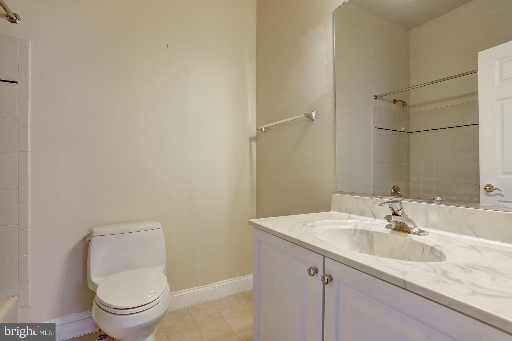 15741 Good Hope Road Silver Spring, MD 20905 - Photo 14 of 30 Full Bath