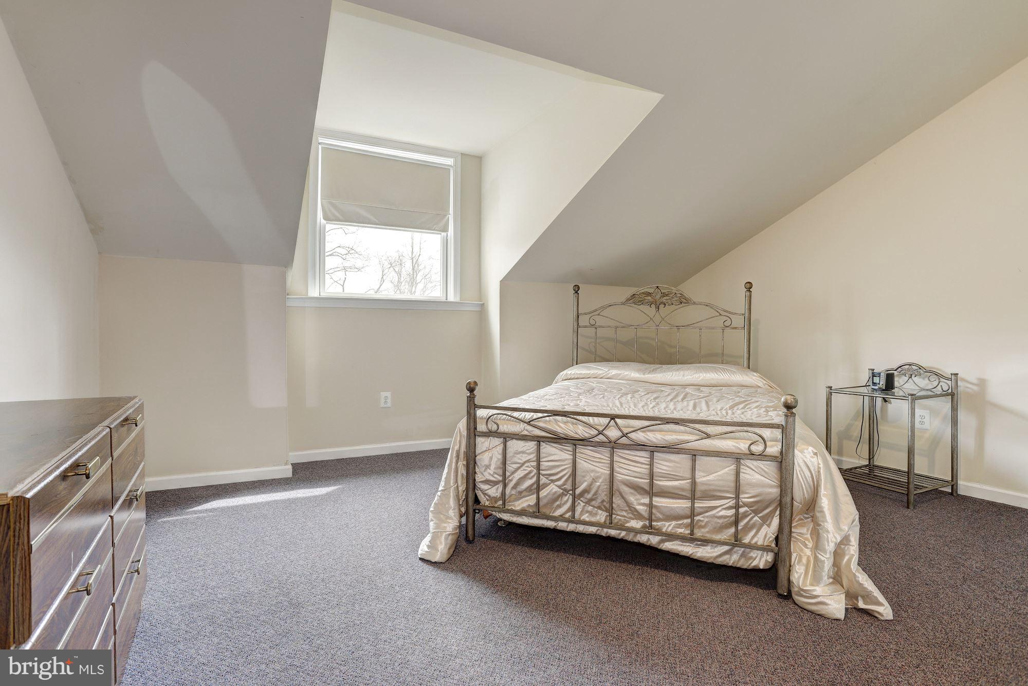 15741 Good Hope Road Silver Spring, MD 20905 - Photo 17 of 30 Bedroom