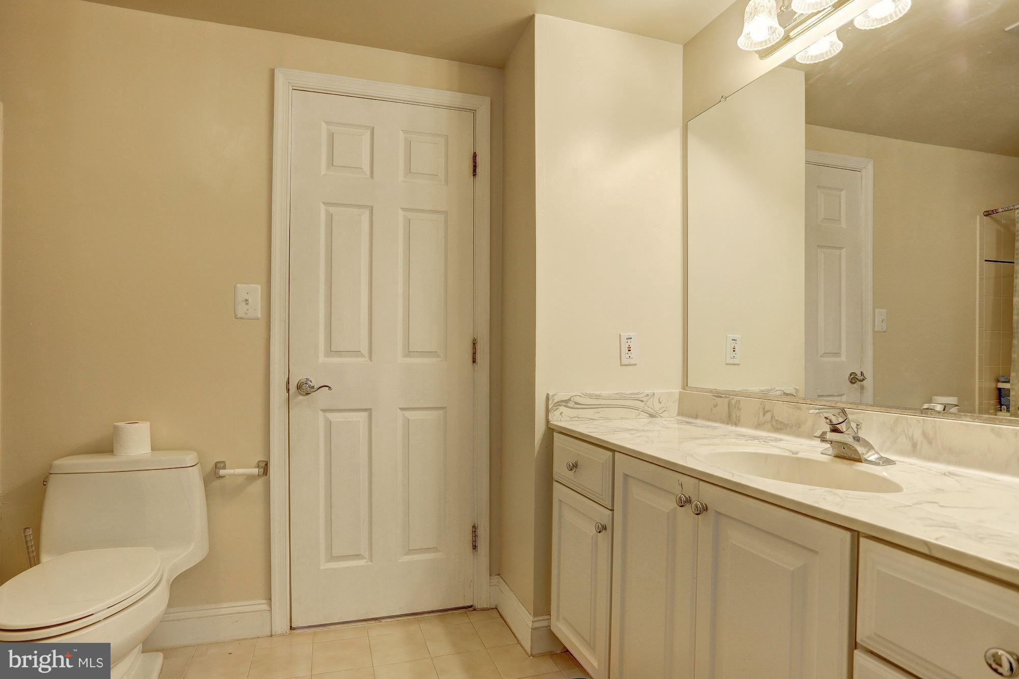 15741 Good Hope Road Silver Spring, MD 20905 - Photo 23 of 30 Full Bath