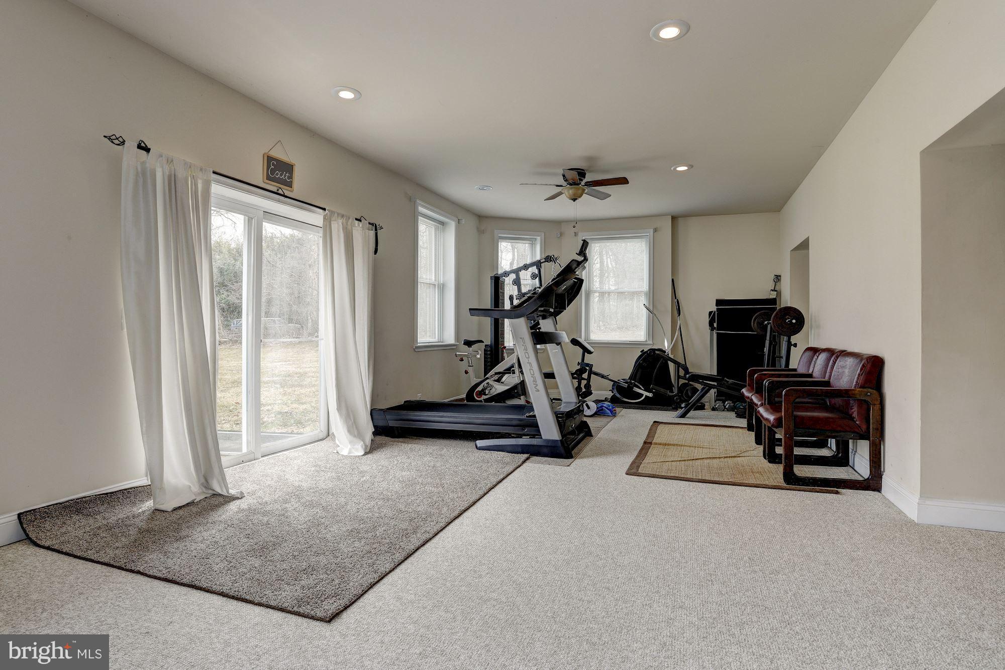 15741 Good Hope Road Silver Spring, MD 20905 - Photo 25 of 30 Game/Exercise Room