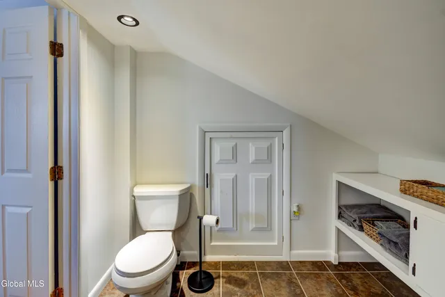 $399,000 | 107 Fancher Road, Gloversville, NY 12078