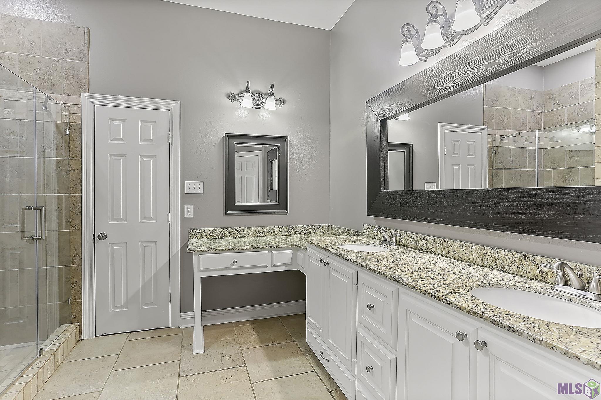 36428 Rue Lamonte Prairieville, LA 70769 - Photo 16 of 27 Master Bath
