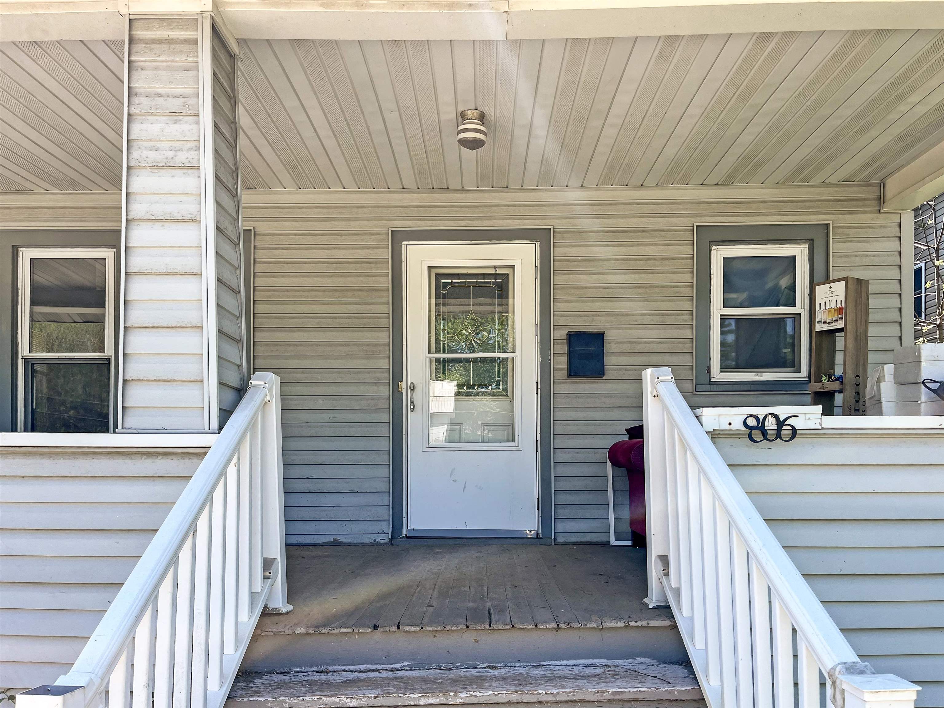 806 East Main Street Reedsburg, WI 53959 - Photo 2 of 36