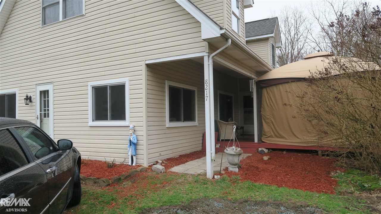 8217 Marsh Road Algonac, MI 48001 - Photo 3 of 42