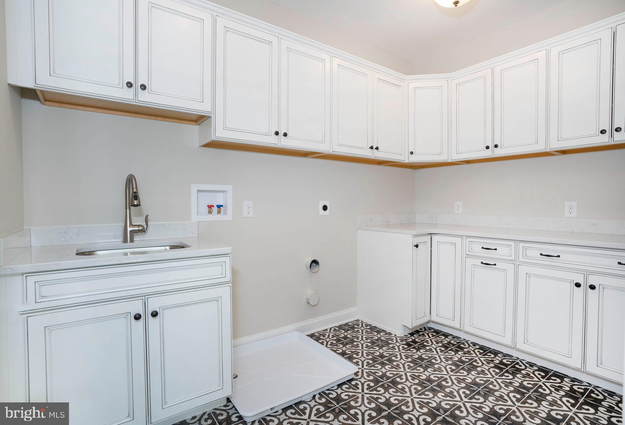 273 Abbotsford Road, Unit PLAZA Middletown, DE 19709 - Photo 55 of 68 2nd Floor Laundry Room