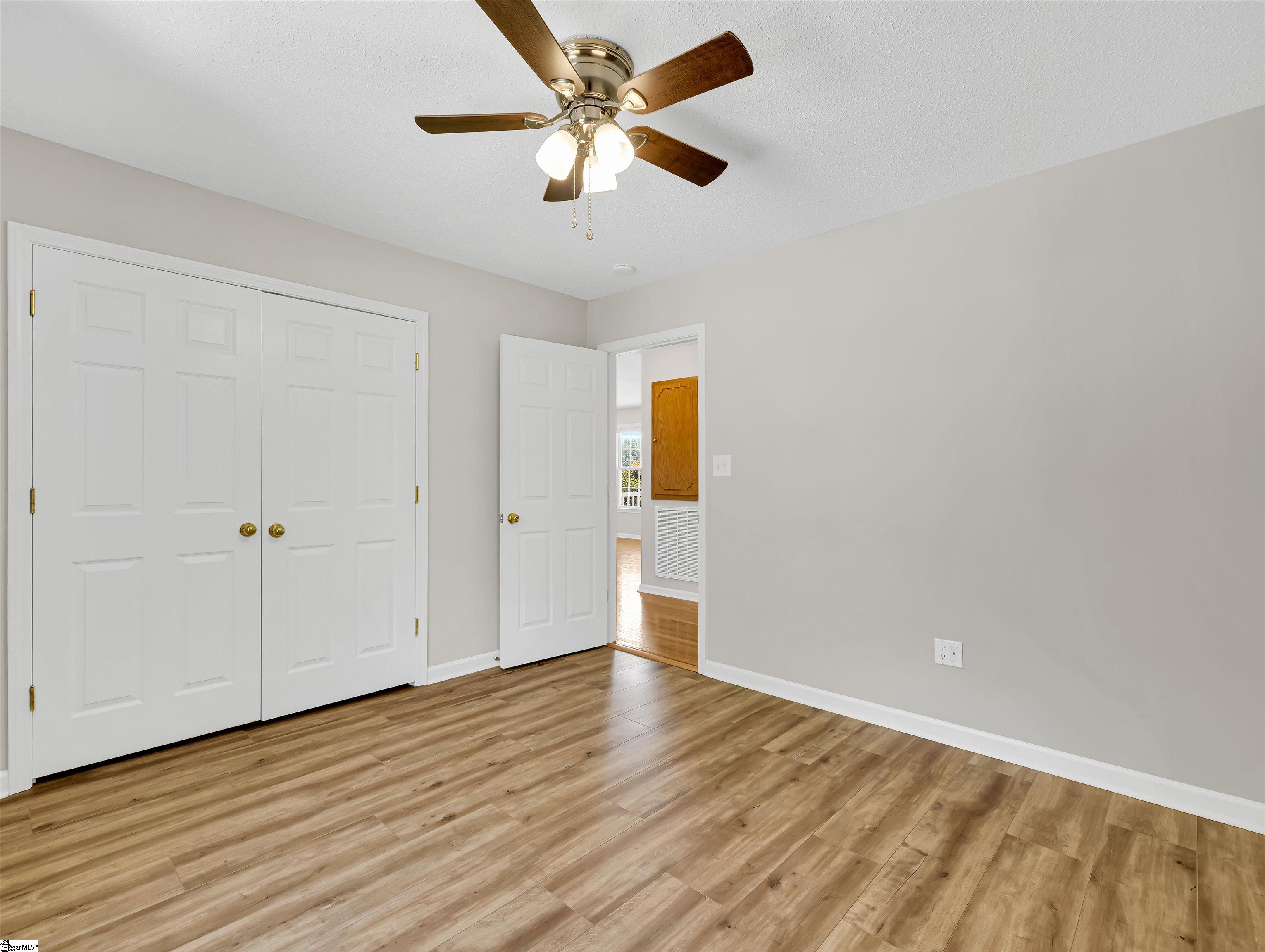 1249 Melvin Hill Road Campobello, SC 29322 - Photo 15 of 36