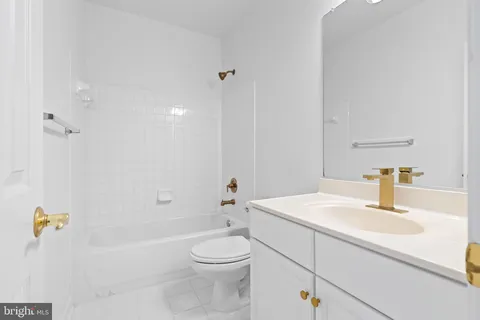 $1,450,000 | 16809 Harbour Town, Ashton, MD 20861