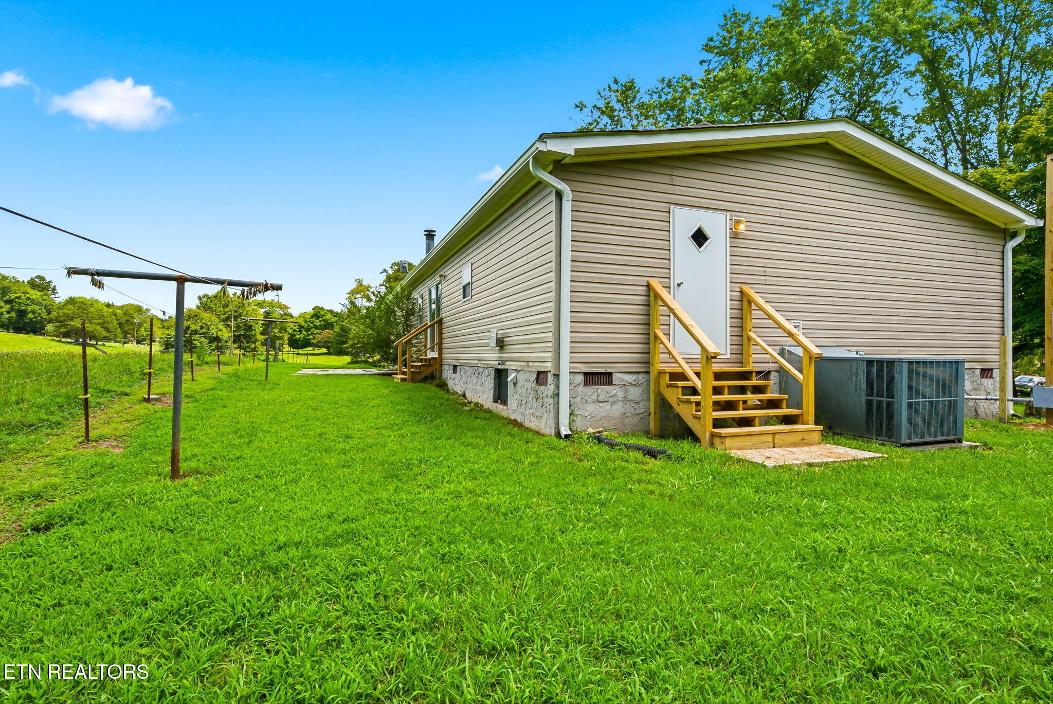 198 County Road 64 Riceville, TN 37370 - Photo 5 of 35 Gallery Image 5