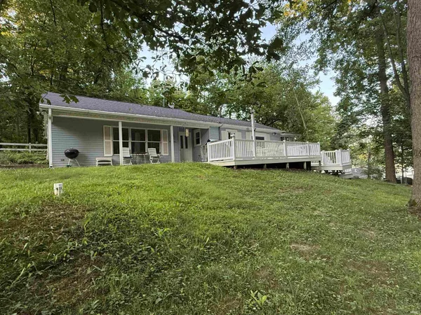 $289,000 | 4350 South 895th Street East, Wolcottville, IN 46795