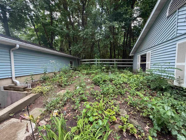 $289,000 | 4350 South 895th Street East, Wolcottville, IN 46795