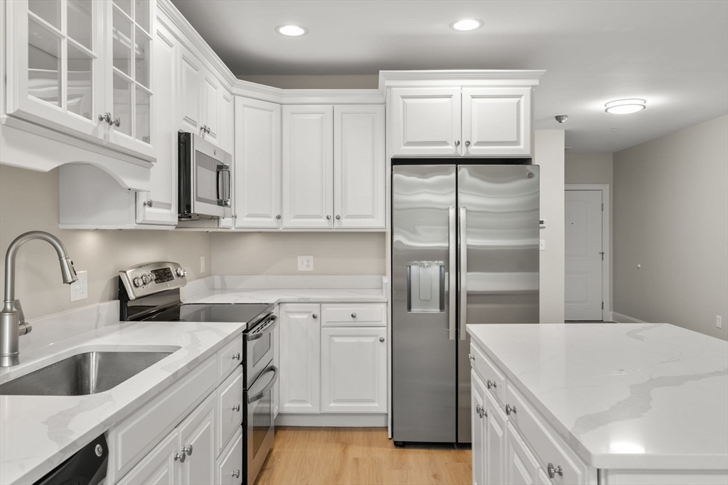 89 Lewis Bay Road, Unit 202 Barnstable, MA 02601 - Photo 9 of 39