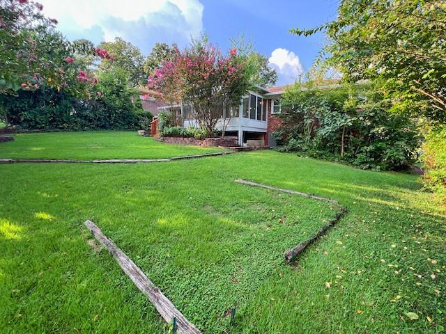 2711 Fairlane Drive Atlanta, GA 30340 - Photo 29 of 31 a house view with a garden space